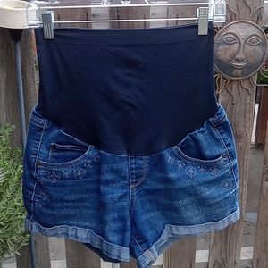 Women's maternity shorts a.glow boyfriend shorts 10mat very good condition